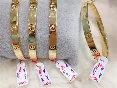 cartier bangle clip lock